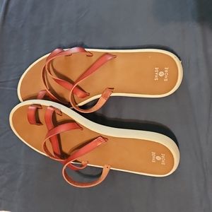Shade & Shore flip flops size 11 brown